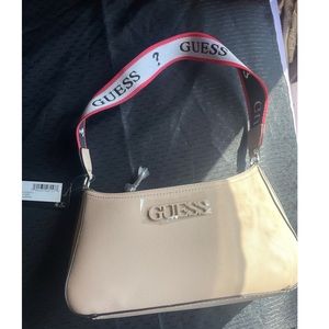 Guess shoulder bag(Read Description